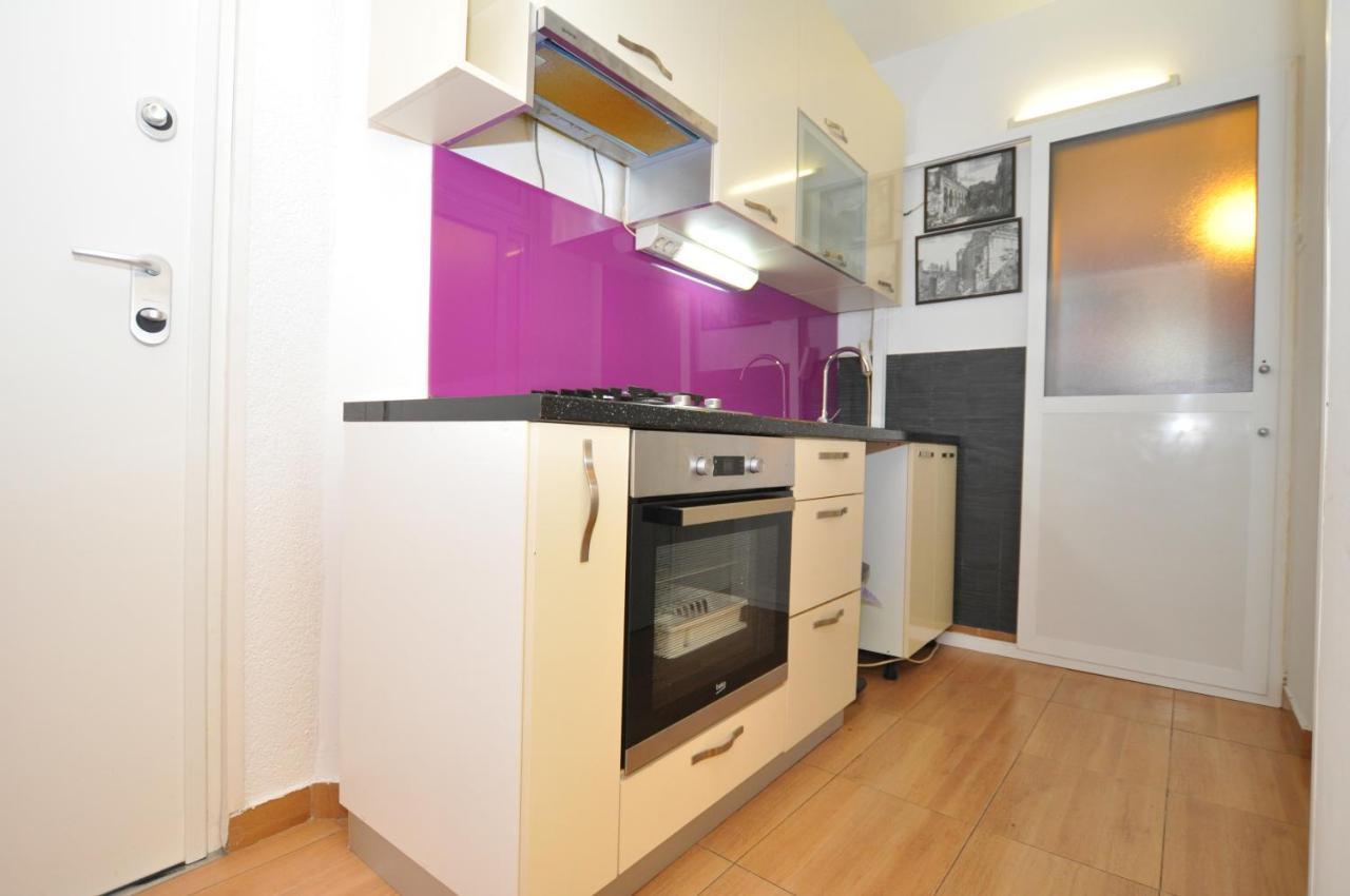 Central Apartment Marco Polo Split Buitenkant foto