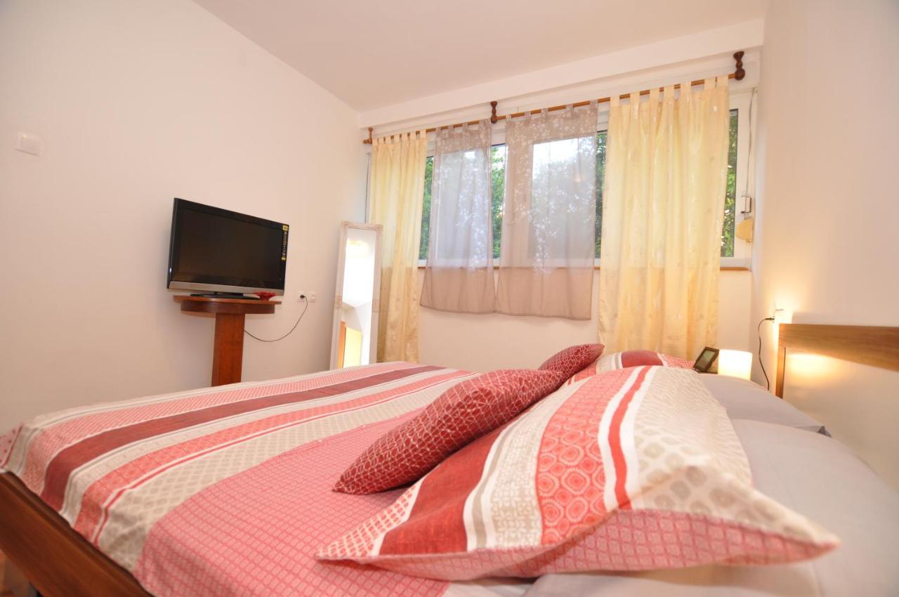 Central Apartment Marco Polo Split Buitenkant foto