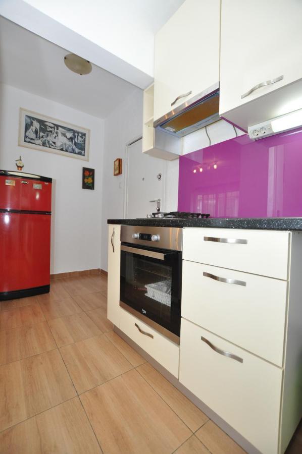 Central Apartment Marco Polo Split Buitenkant foto